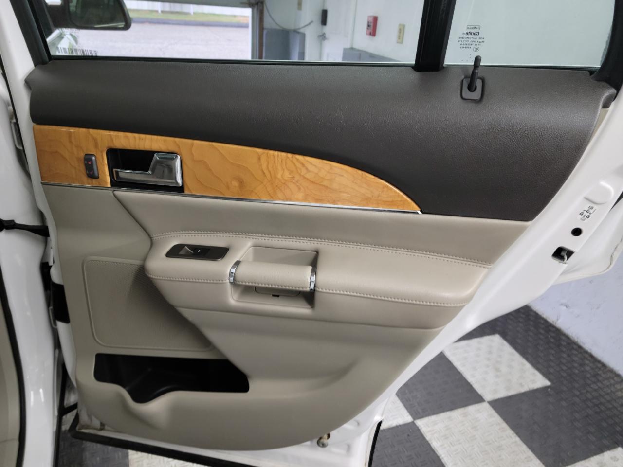 Lincoln MKX AWD 4dr 2013