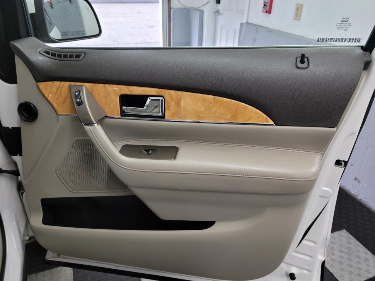 Lincoln MKX AWD 4dr 2013