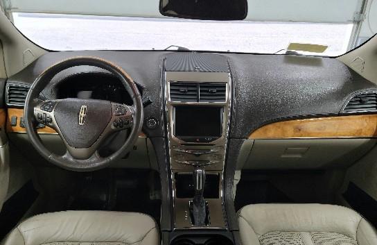 Lincoln MKX AWD 4dr 2013