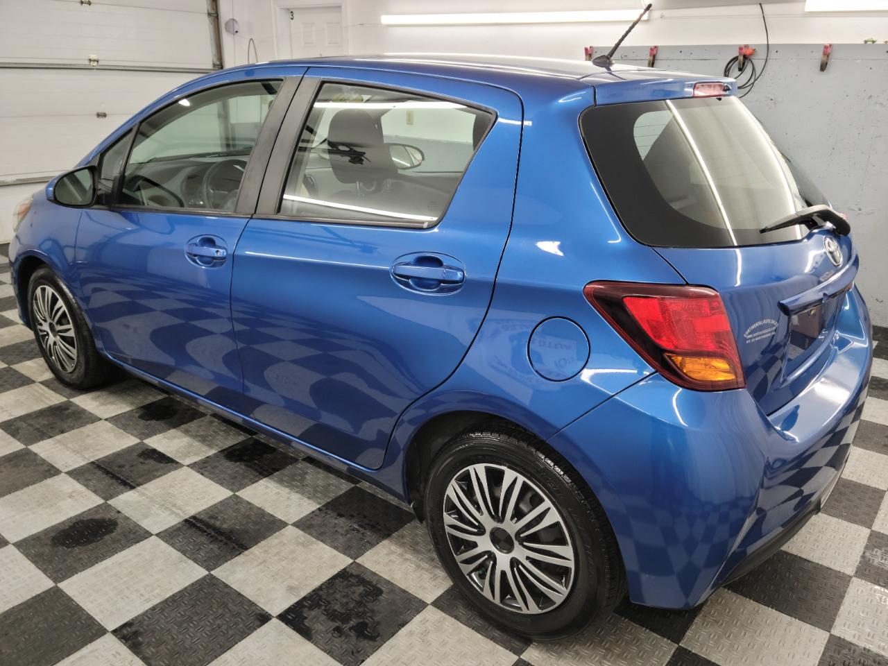 Toyota Yaris 5dr Liftback Man SE (Natl) 2016