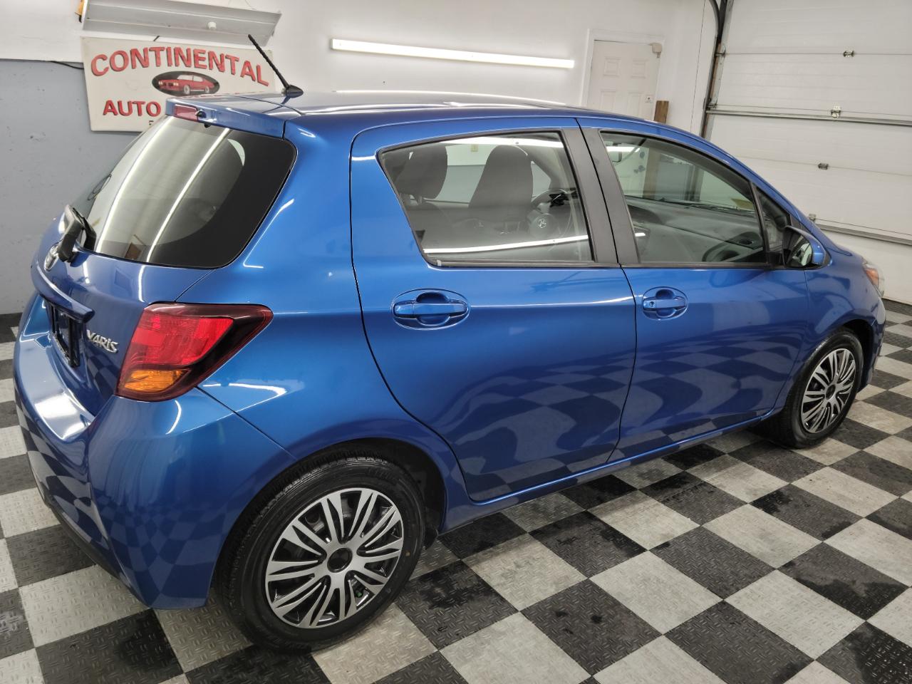 Toyota Yaris 5dr Liftback Man SE (Natl) 2016