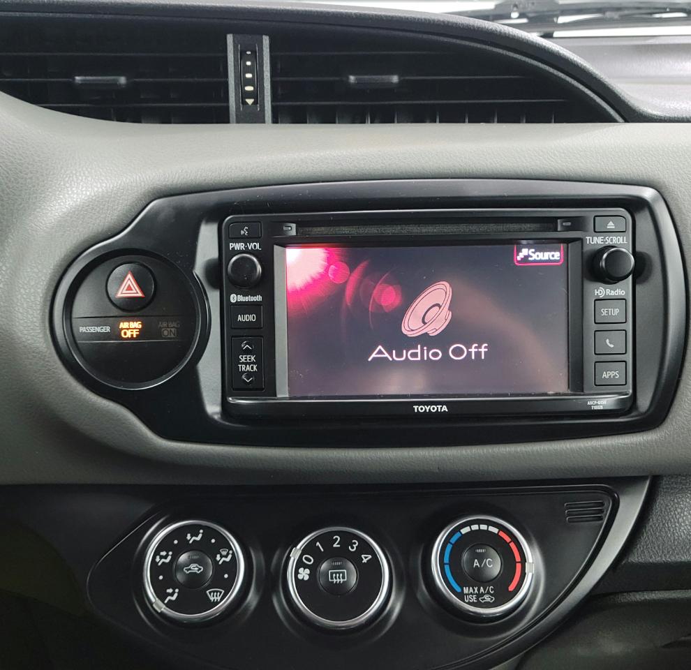 Toyota Yaris 5dr Liftback Man SE (Natl) 2016