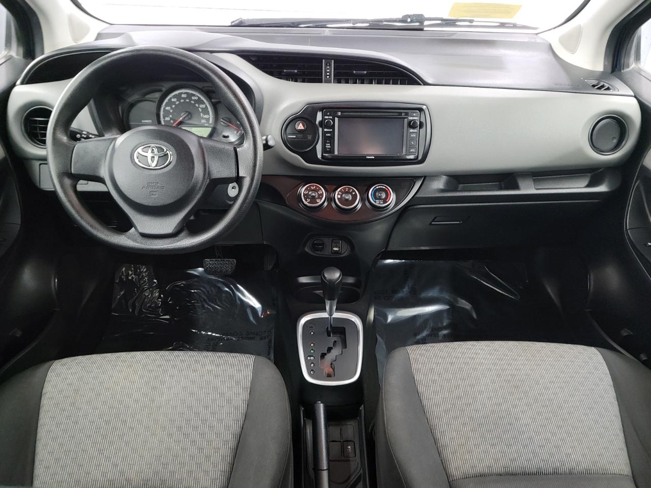 Toyota Yaris 5dr Liftback Man SE (Natl) 2016