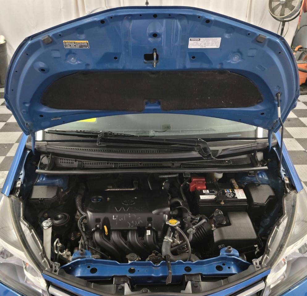 Toyota Yaris 5dr Liftback Man SE (Natl) 2016