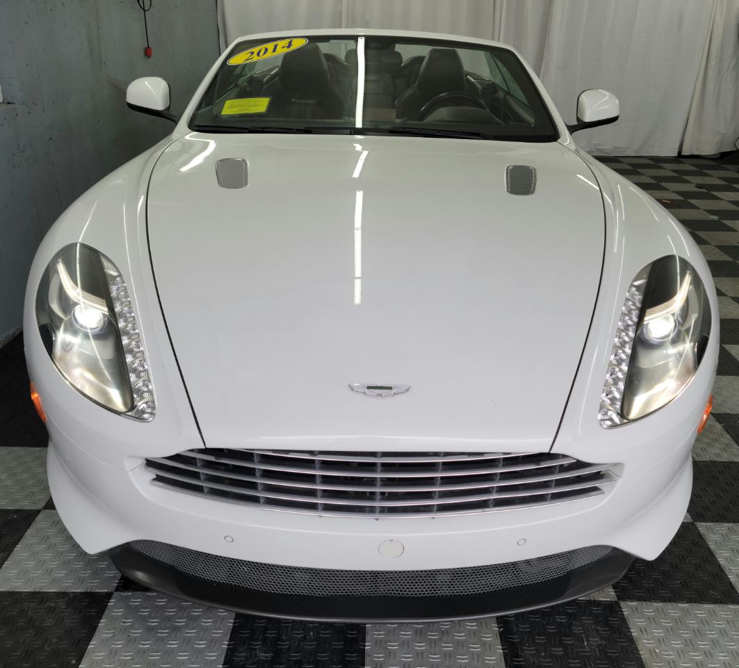 Aston Martin DB9 2dr Volante Auto 2014