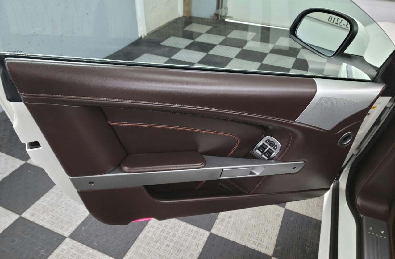 Aston Martin DB9 2dr Volante Auto 2014