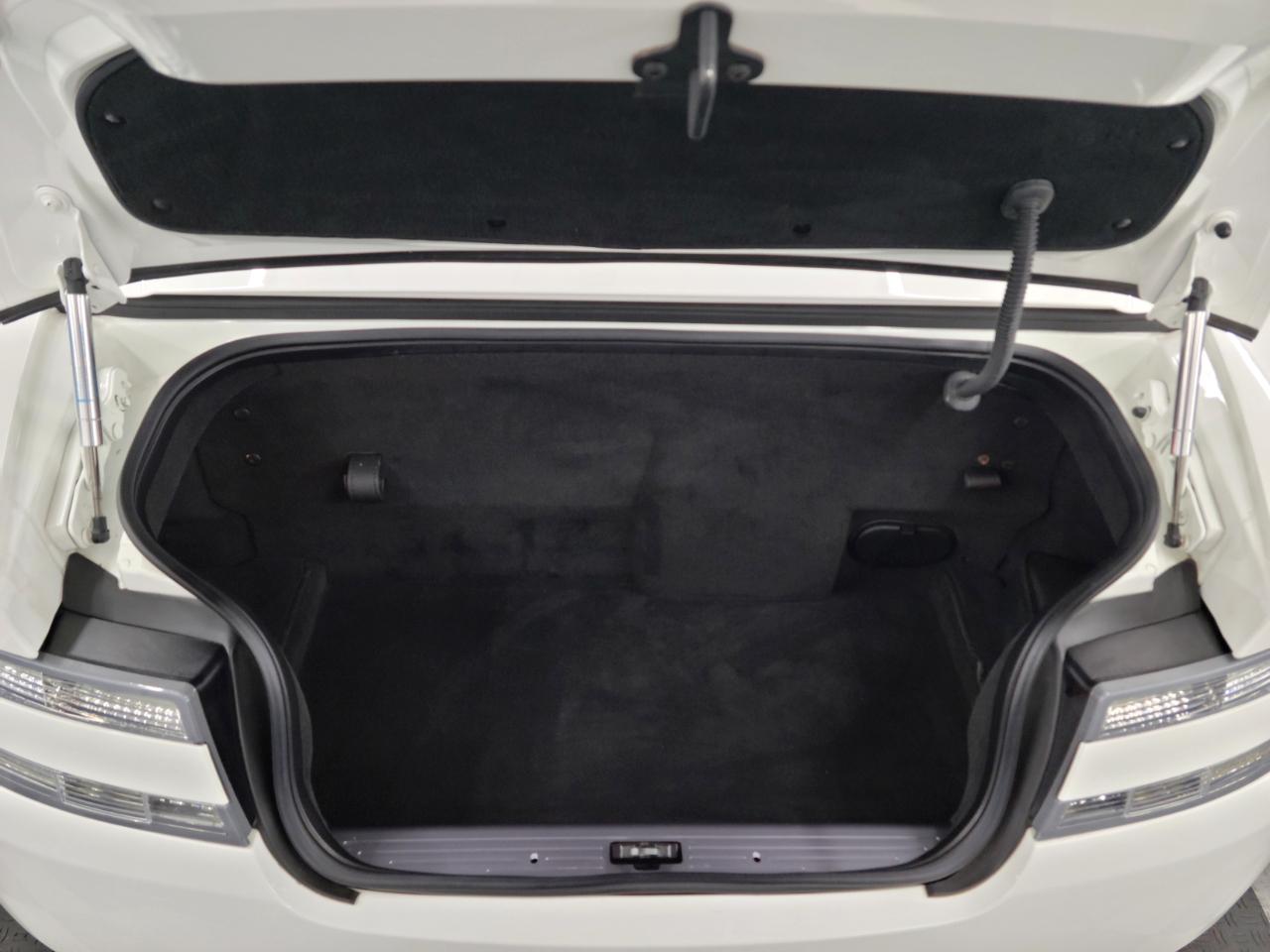 Aston Martin DB9 2dr Volante Auto 2014