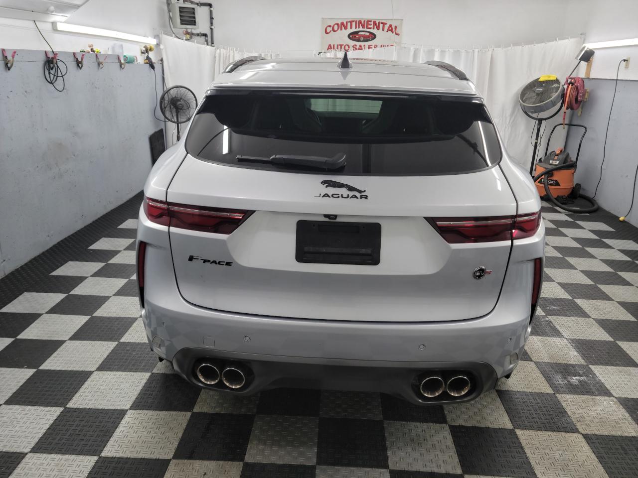 Jaguar F-Pace SVR AWD 2021