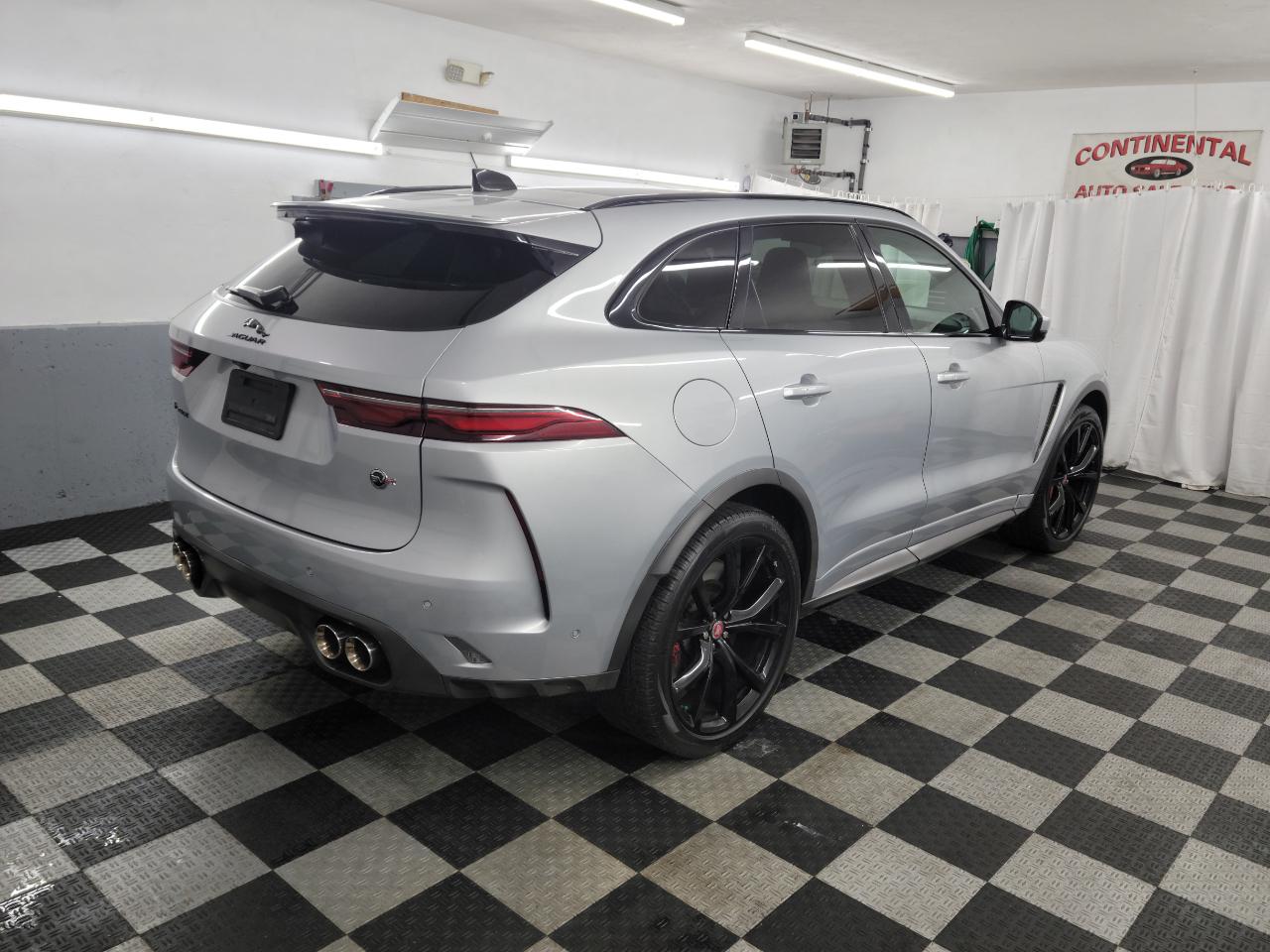 Jaguar F-Pace SVR AWD 2021