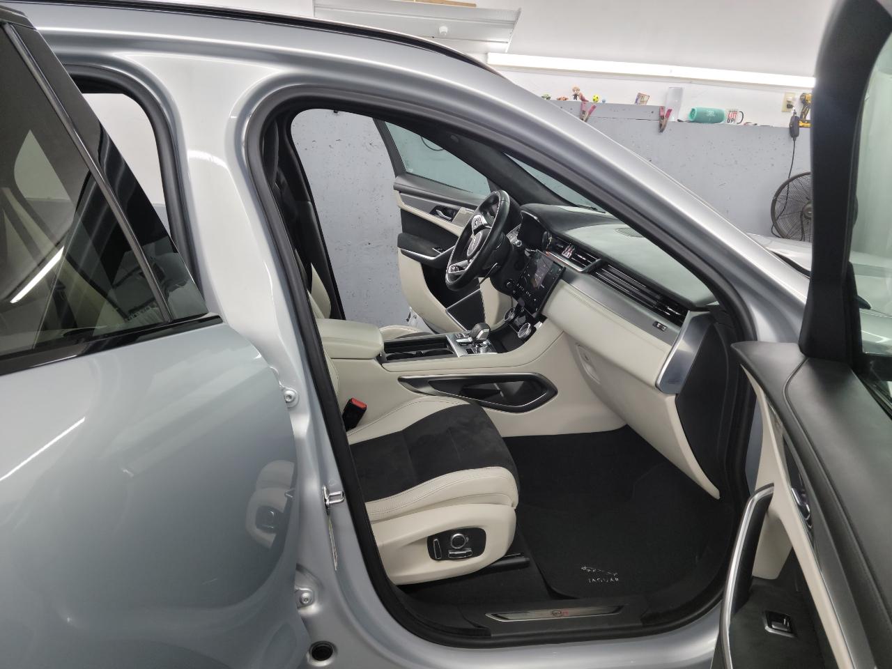 Jaguar F-Pace SVR AWD 2021