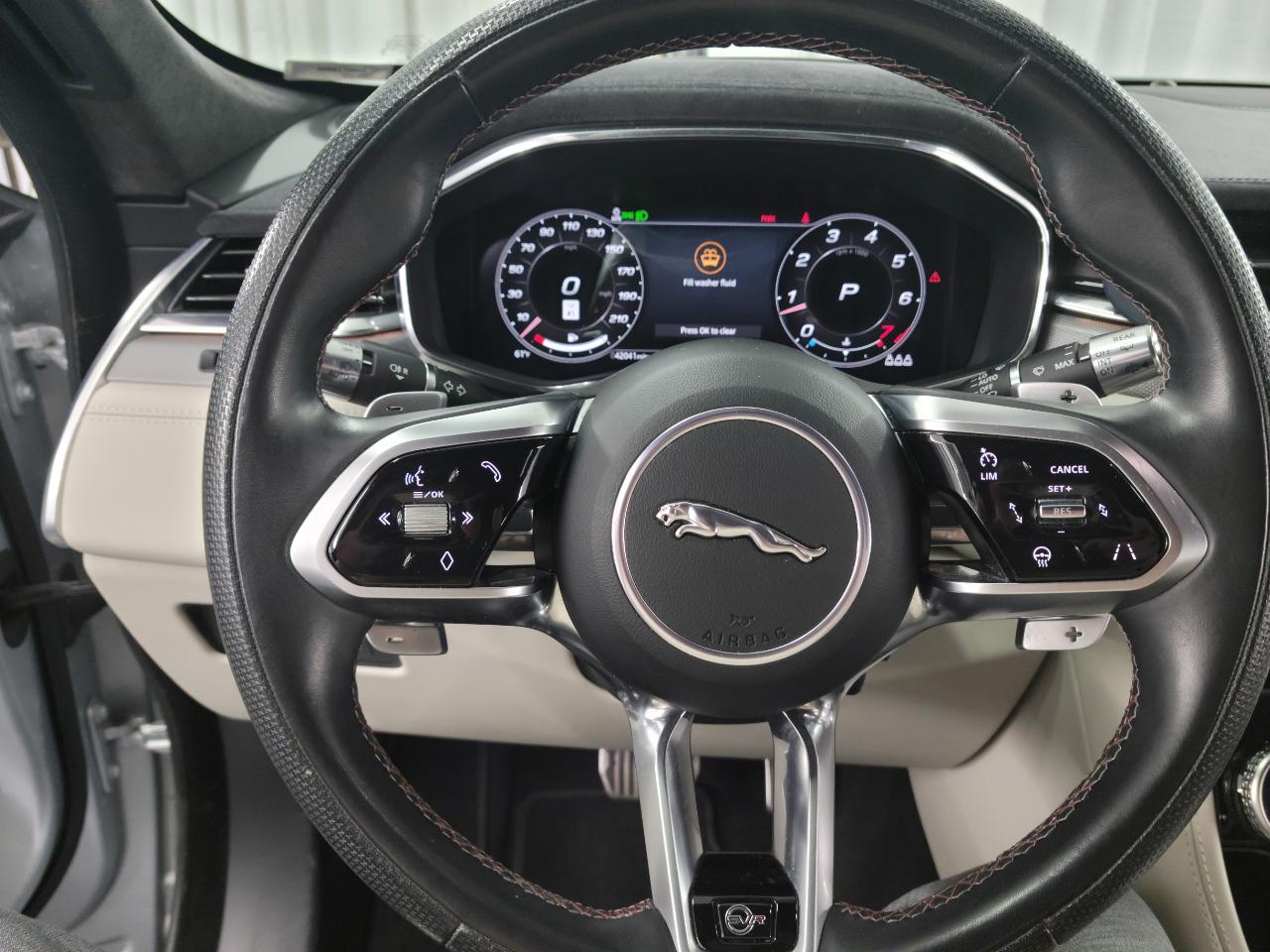 Jaguar F-Pace SVR AWD 2021