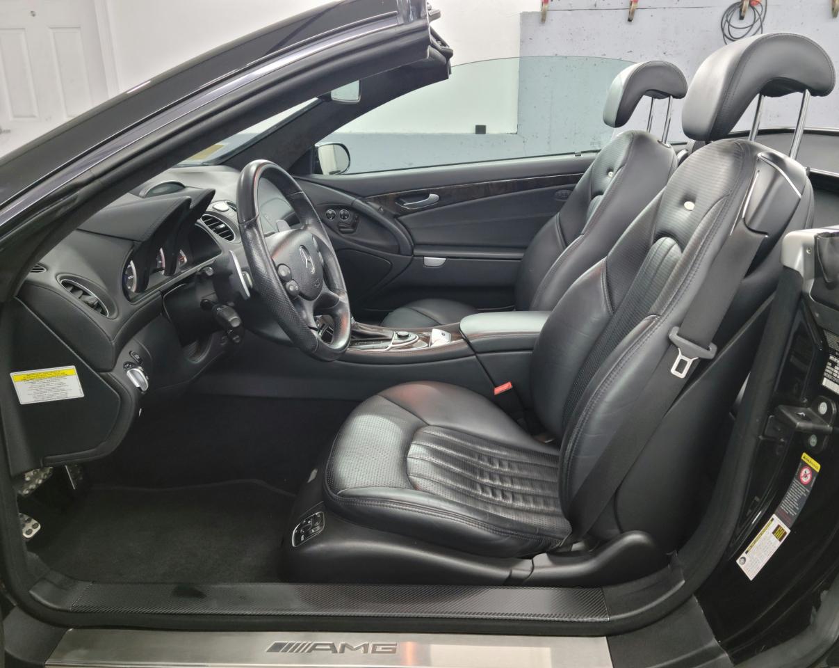 Mercedes-Benz SL-Class 2dr Roadster 5.5L AMG 2007