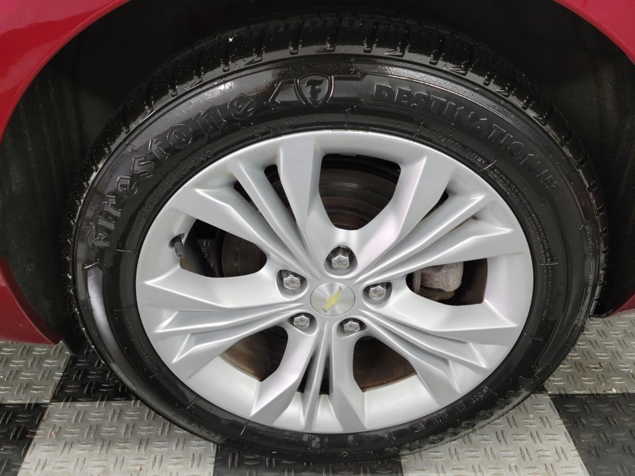 Chevrolet Impala 4dr Sdn LT w/1LT 2015