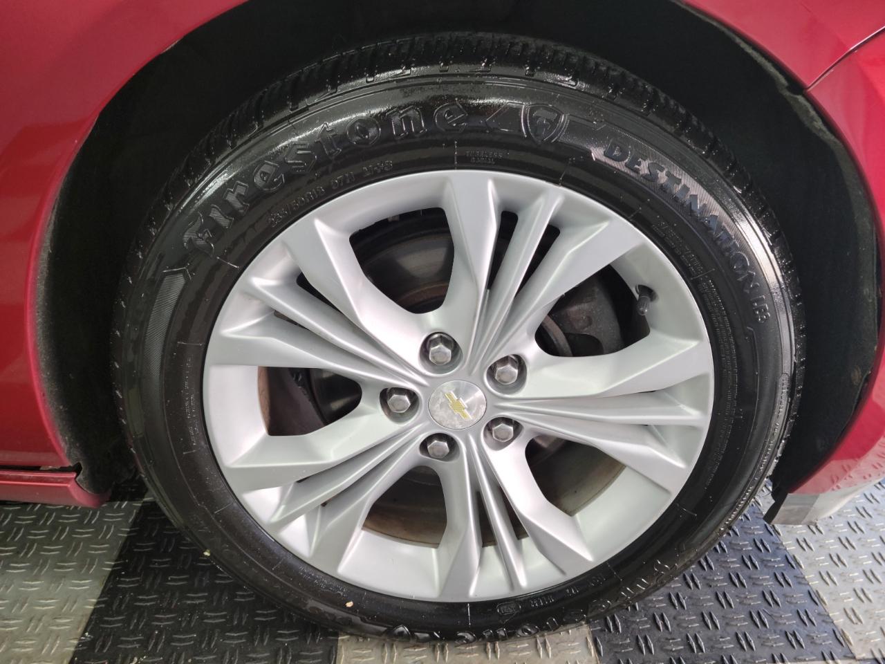 Chevrolet Impala 4dr Sdn LT w/1LT 2015