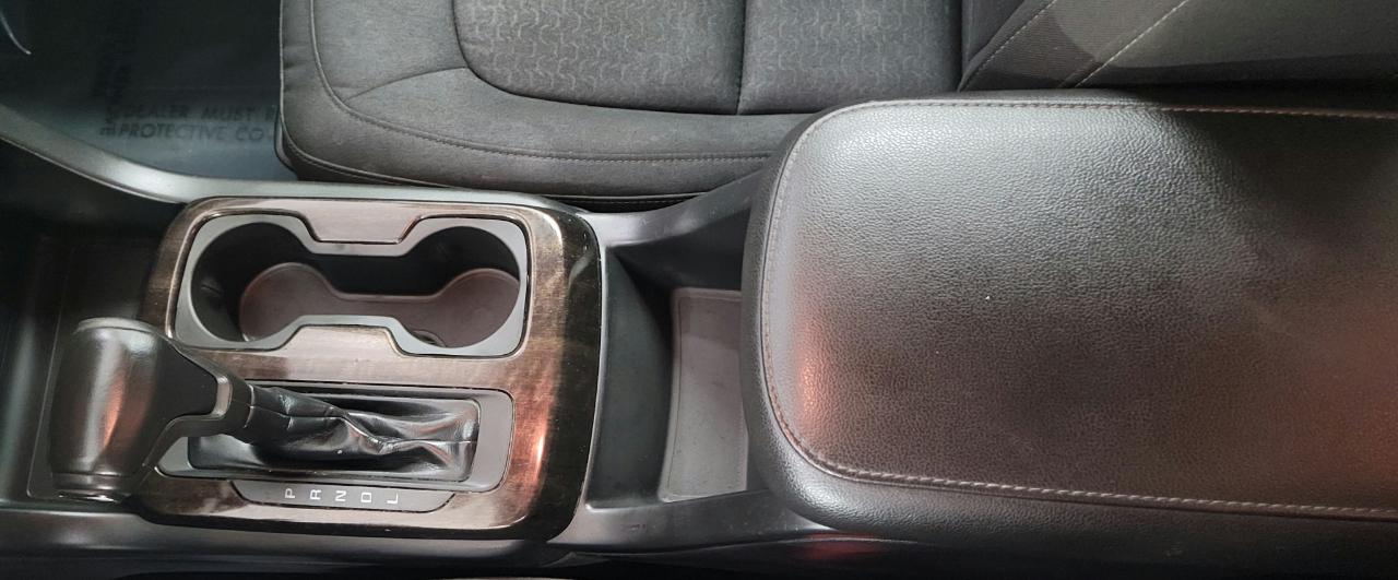 GMC Canyon 4WD Crew Cab 140.5" SLE 2018