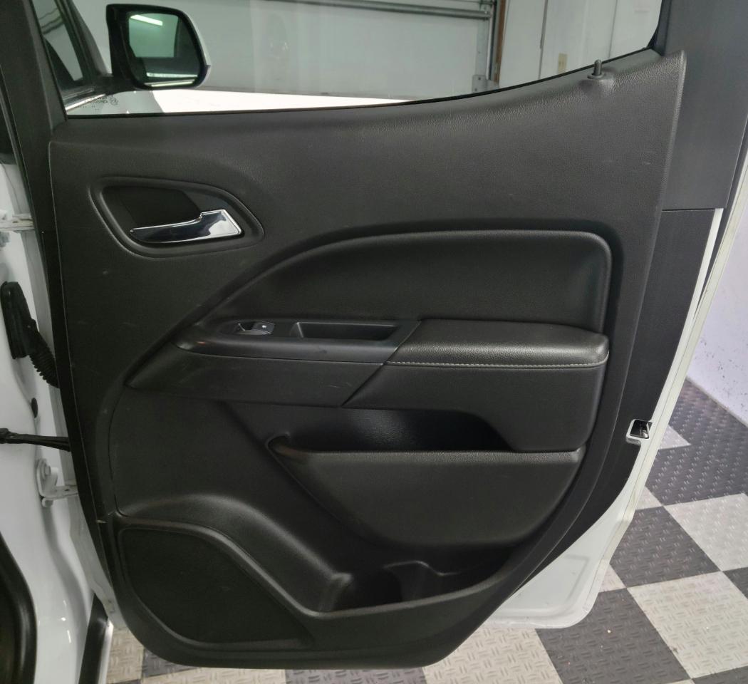 GMC Canyon 4WD Crew Cab 140.5" SLE 2018