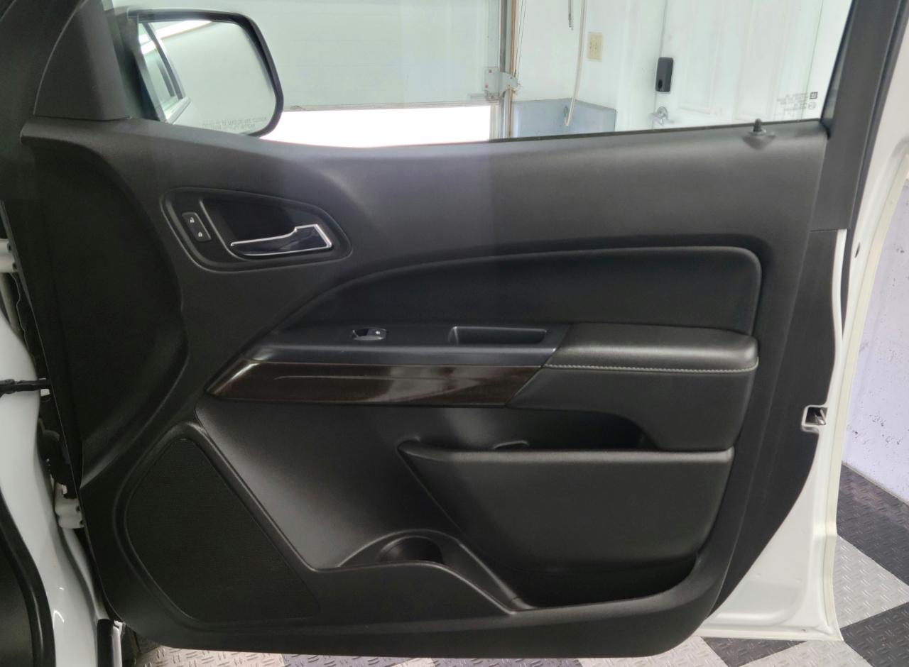 GMC Canyon 4WD Crew Cab 140.5" SLE 2018