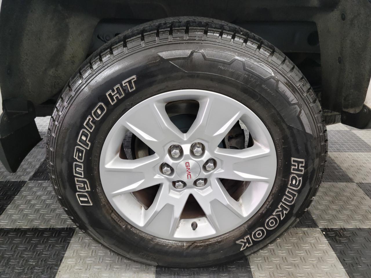 GMC Canyon 4WD Crew Cab 140.5" SLE 2018