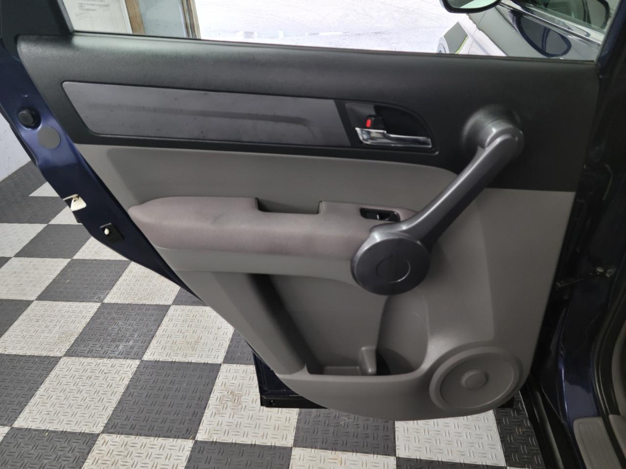 Honda CR-V 4WD 5dr LX 2009