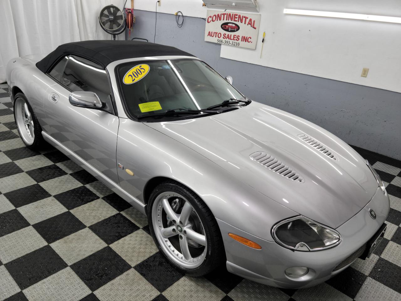 Jaguar XK8 2dr Conv XKR 2005