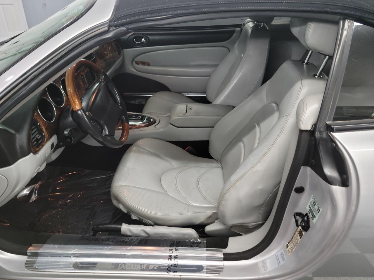 Jaguar XK8 2dr Conv XKR 2005
