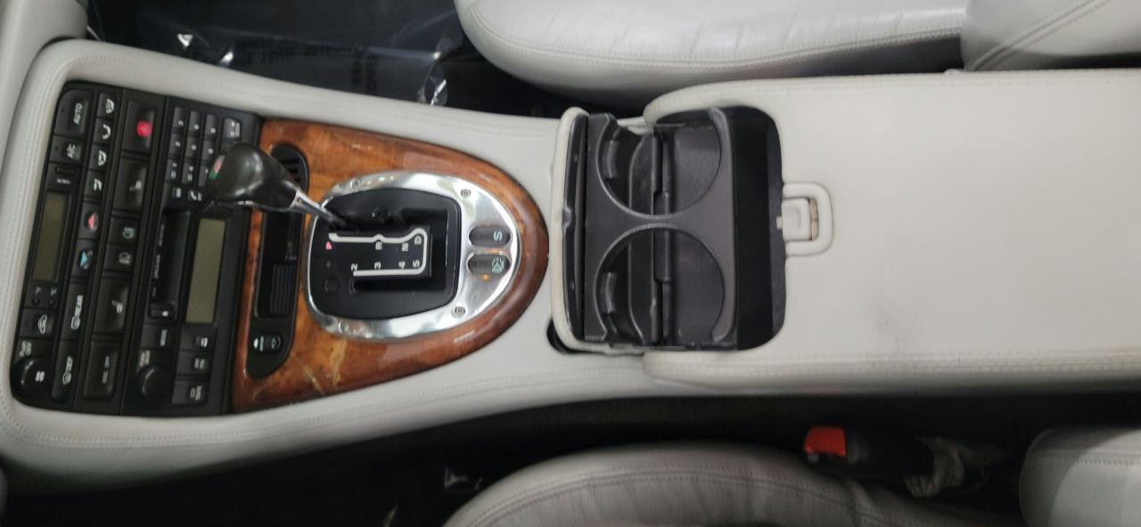 Jaguar XK8 2dr Conv XKR 2005
