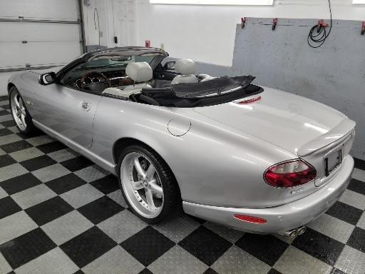 Jaguar XK8 2dr Conv XKR 2005