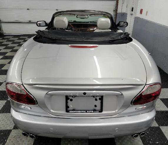 Jaguar XK8 2dr Conv XKR 2005