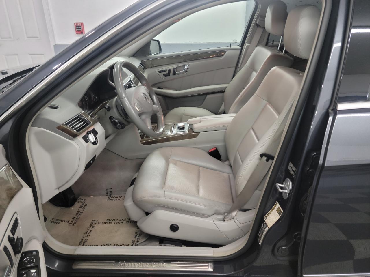Mercedes-Benz E-Class 4dr Sdn E 350 Sport 4MATIC 2010