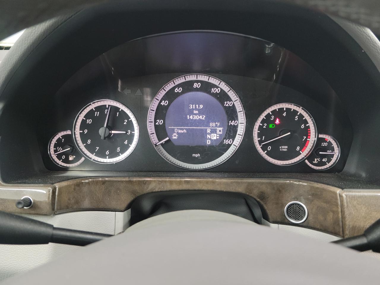 Mercedes-Benz E-Class 4dr Sdn E 350 Sport 4MATIC 2010