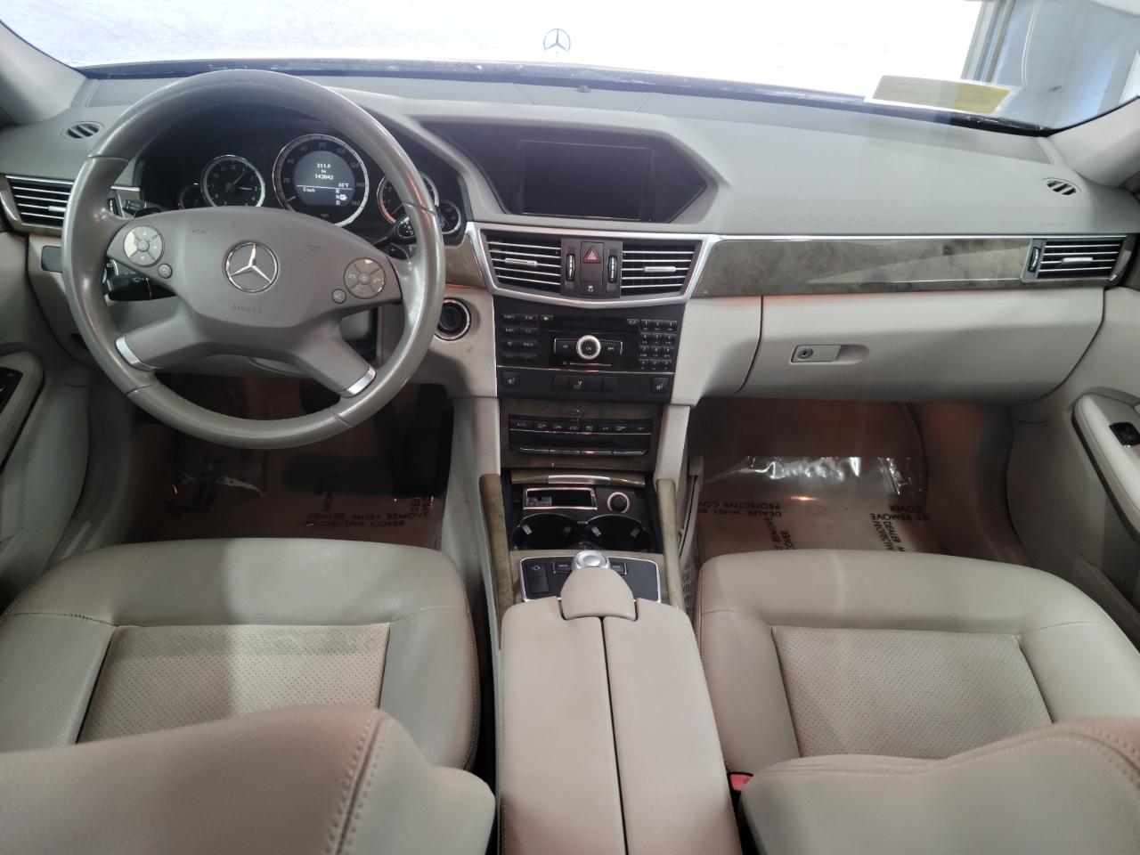 Mercedes-Benz E-Class 4dr Sdn E 350 Sport 4MATIC 2010
