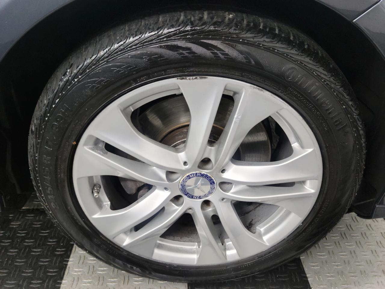 Mercedes-Benz E-Class 4dr Sdn E 350 Sport 4MATIC 2010