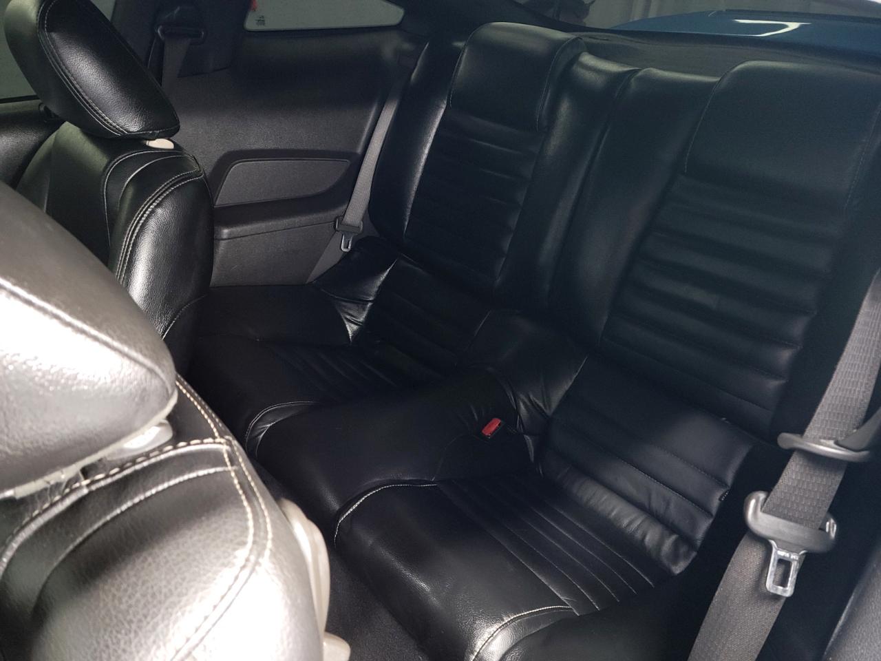 Ford Mustang 2dr Cpe GT 2010