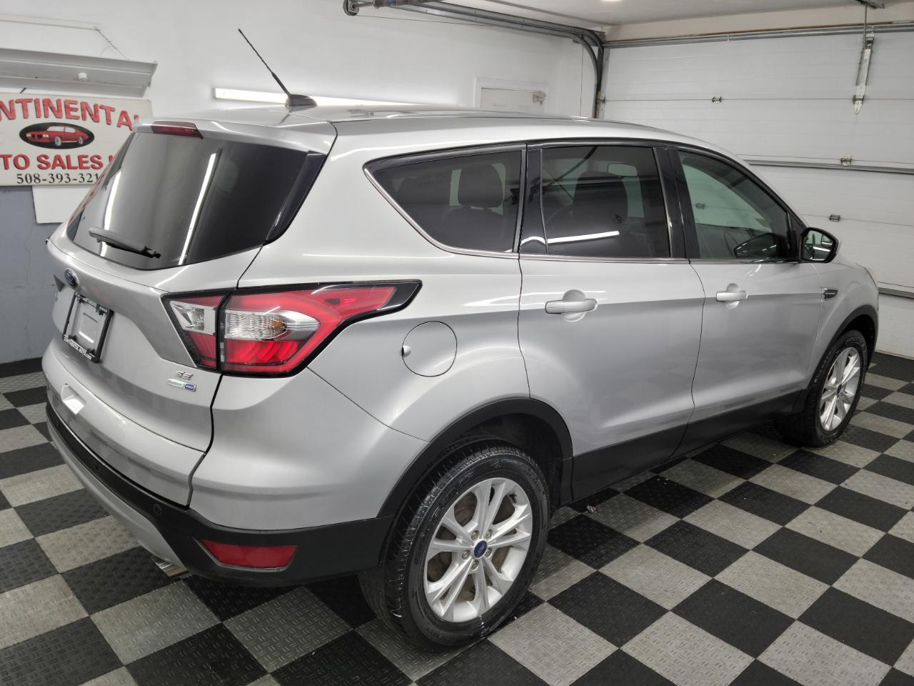 Ford Escape SE 4WD 2017