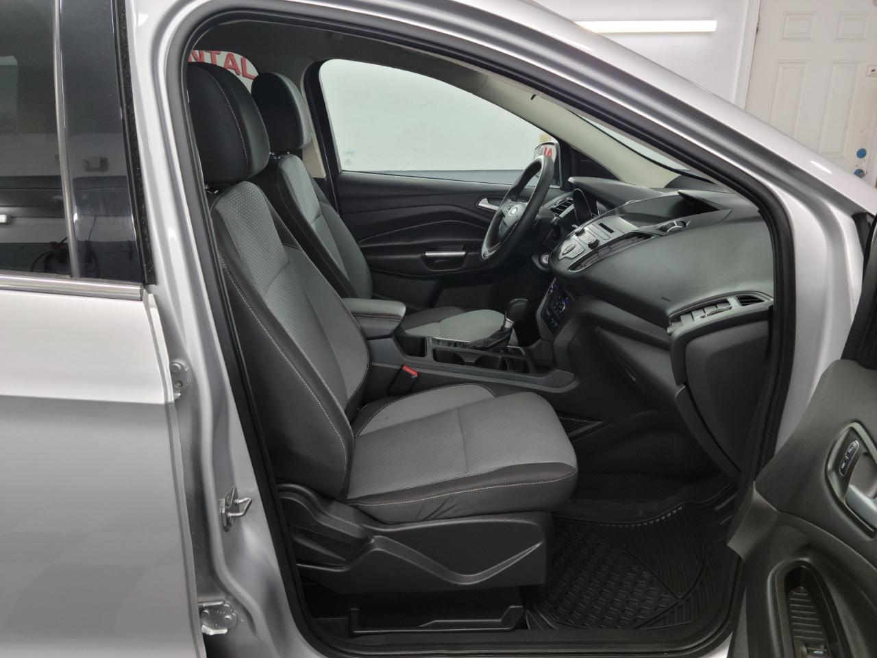 Ford Escape SE 4WD 2017
