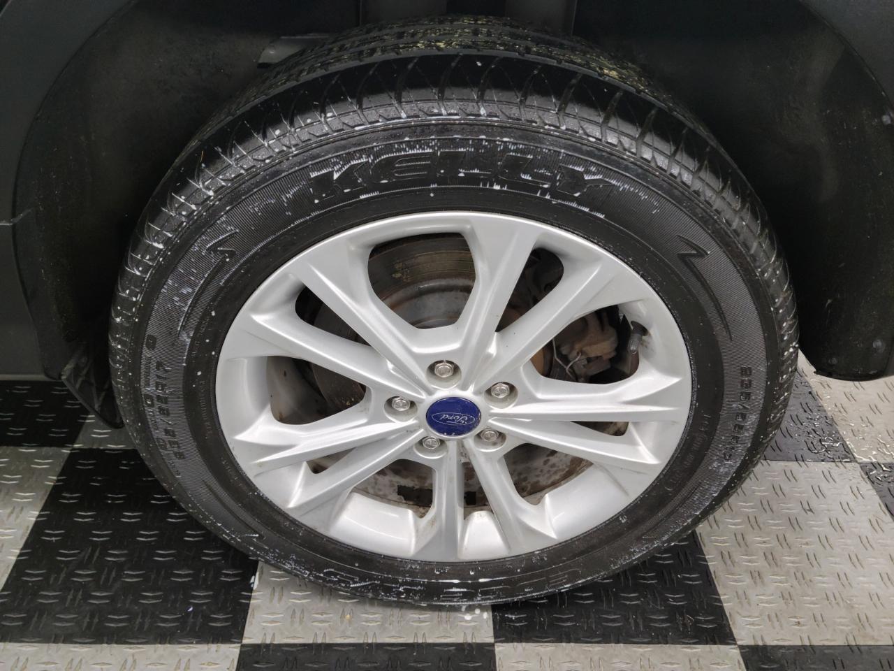 Ford Escape SE 4WD 2017