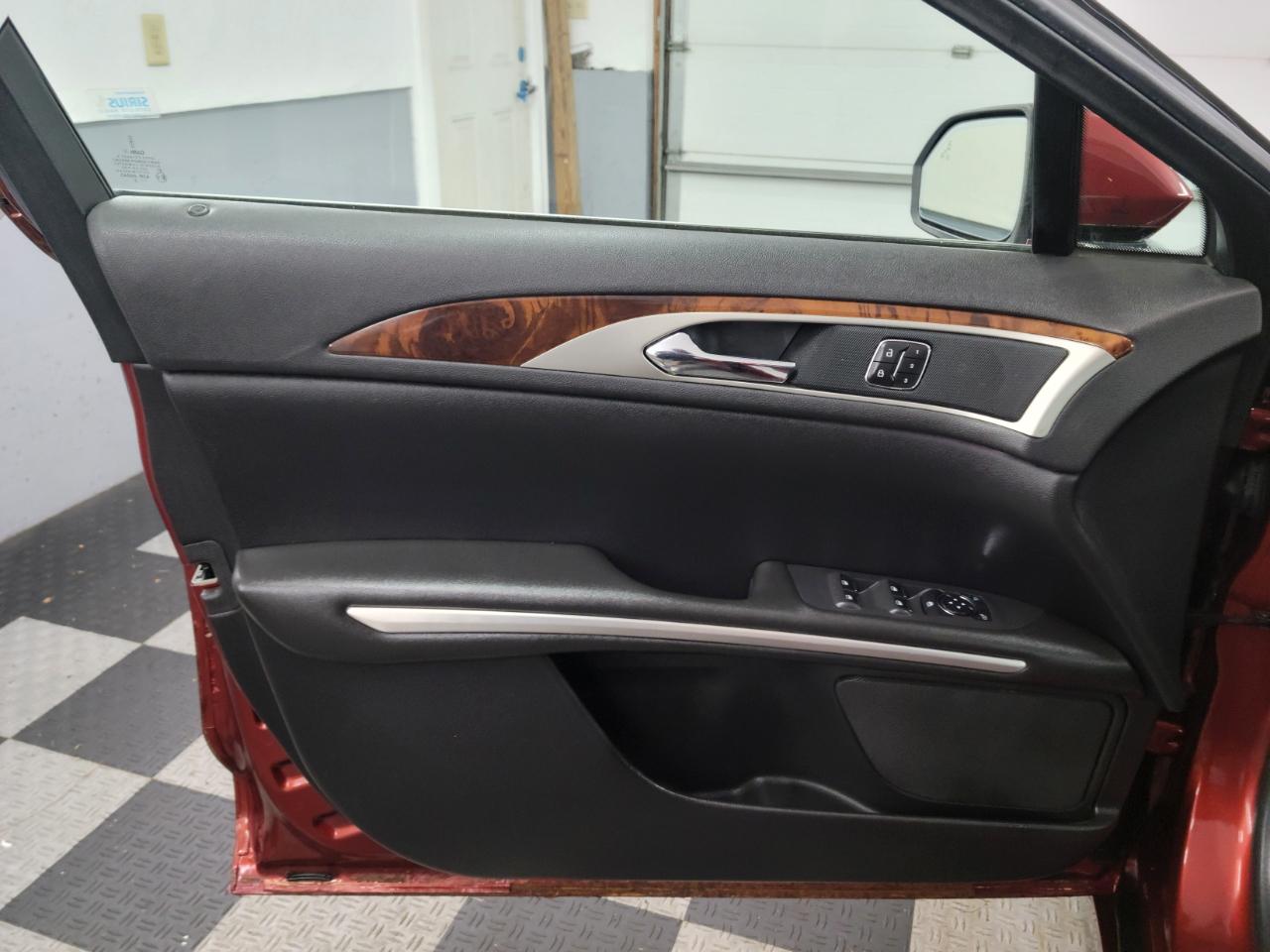 Lincoln MKZ 4dr Sdn AWD 2014