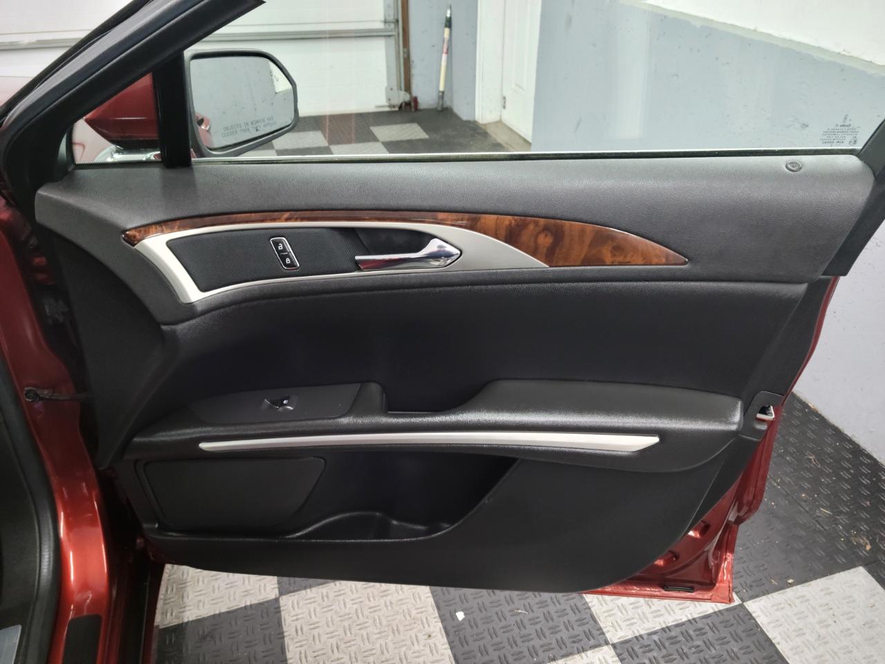 Lincoln MKZ 4dr Sdn AWD 2014