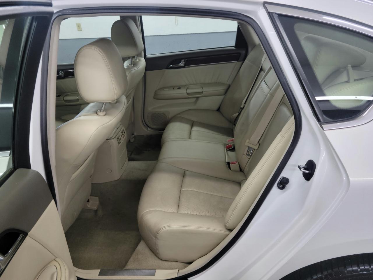 Infiniti M35 4dr Sdn AWD 2010