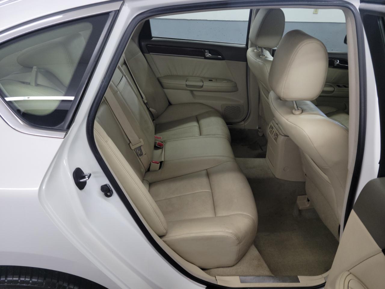 Infiniti M35 4dr Sdn AWD 2010