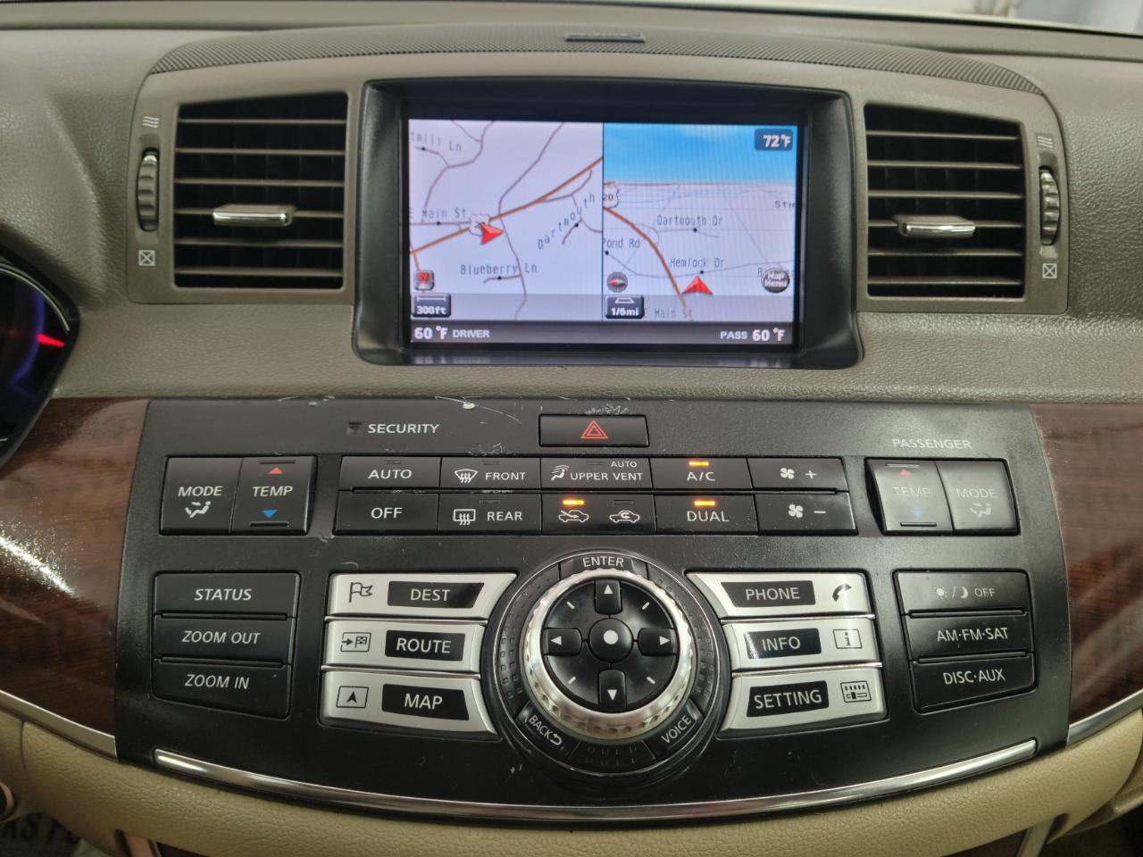 Infiniti M35 4dr Sdn AWD 2010