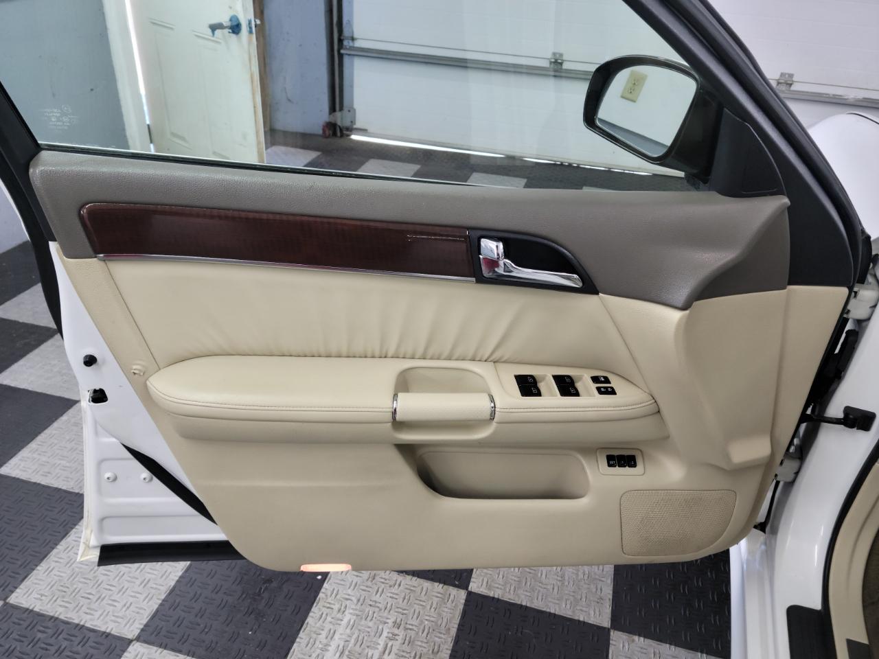 Infiniti M35 4dr Sdn AWD 2010