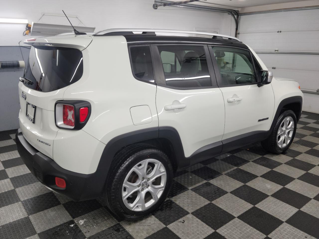 Jeep Renegade 4WD 4dr Limited 2016