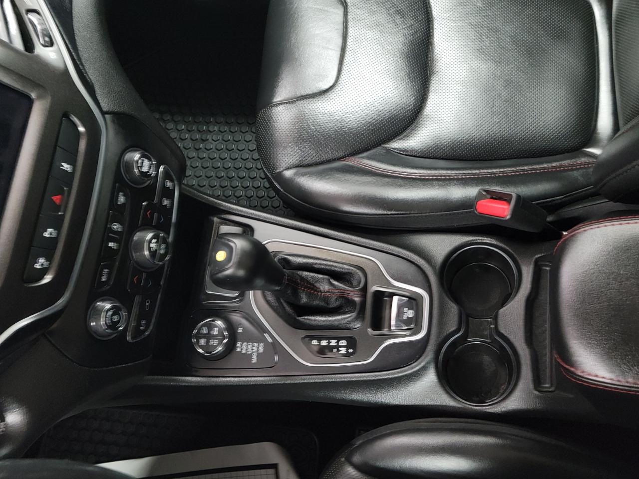 Jeep Cherokee Trailhawk Elite 4x4 2019