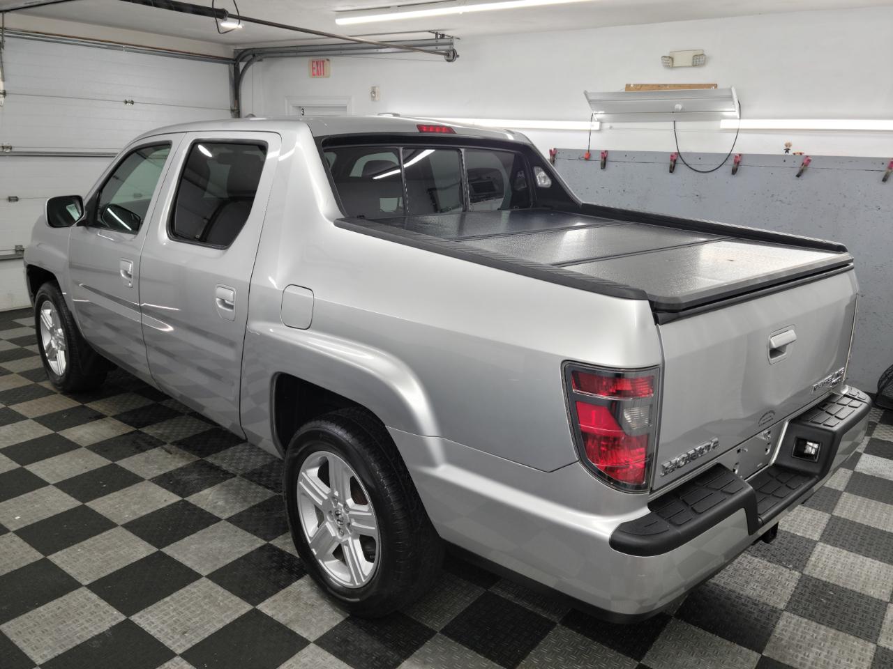 Honda Ridgeline 4WD Crew Cab RTL 2013