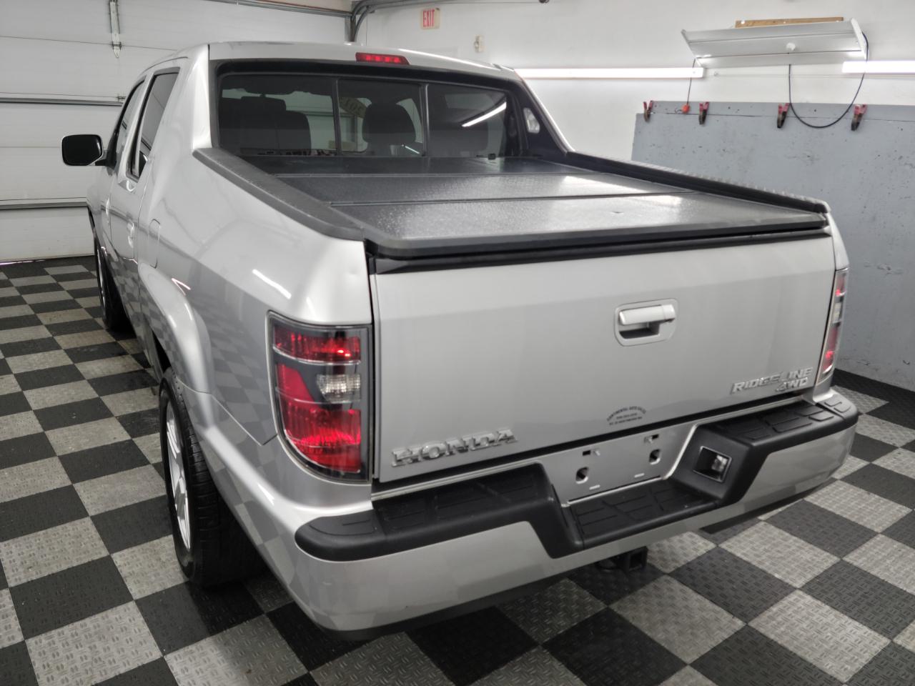 Honda Ridgeline 4WD Crew Cab RTL 2013