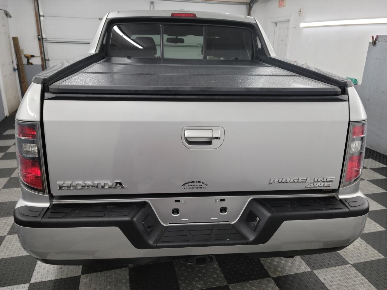 Honda Ridgeline 4WD Crew Cab RTL 2013
