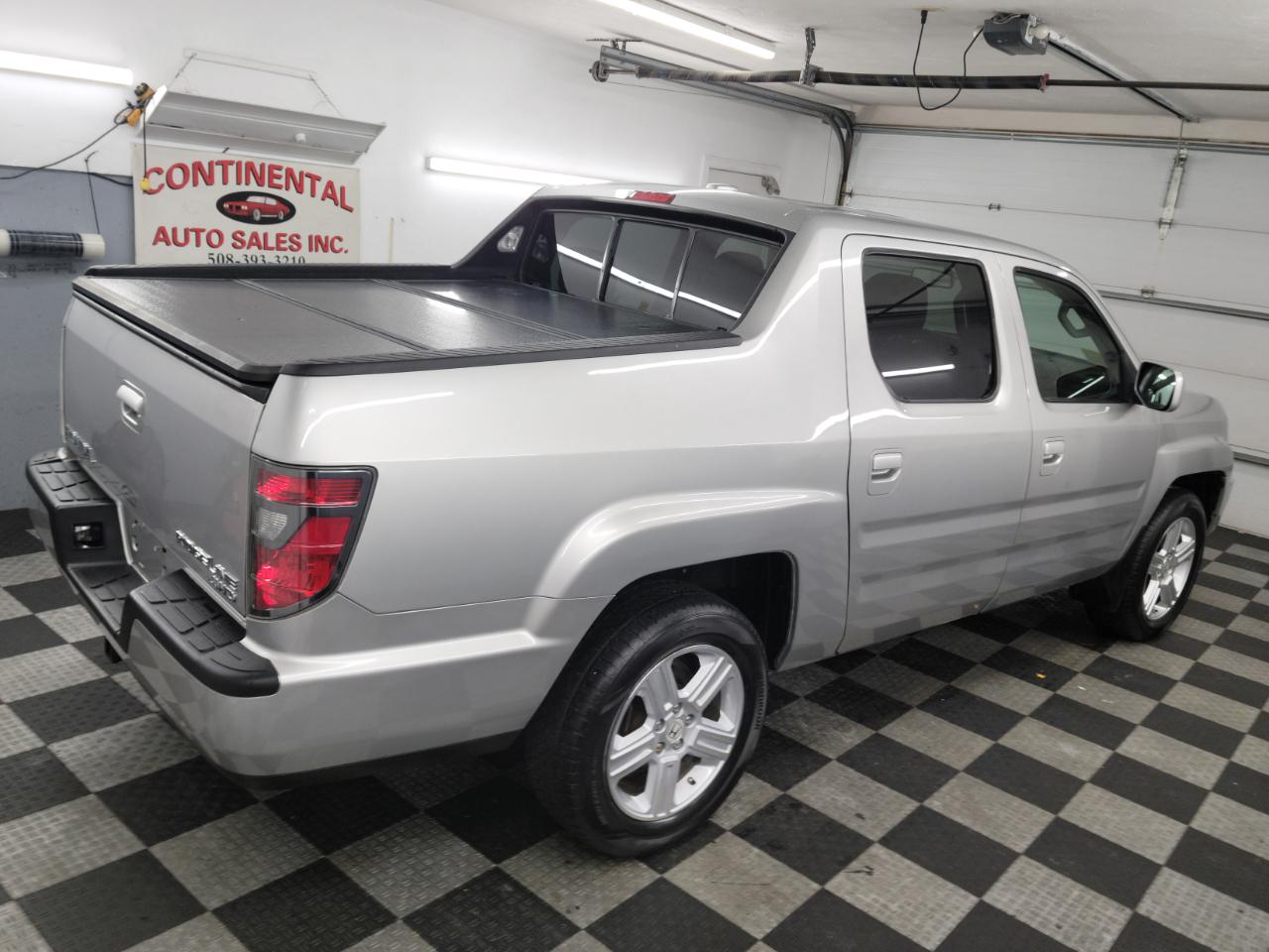 Honda Ridgeline 4WD Crew Cab RTL 2013