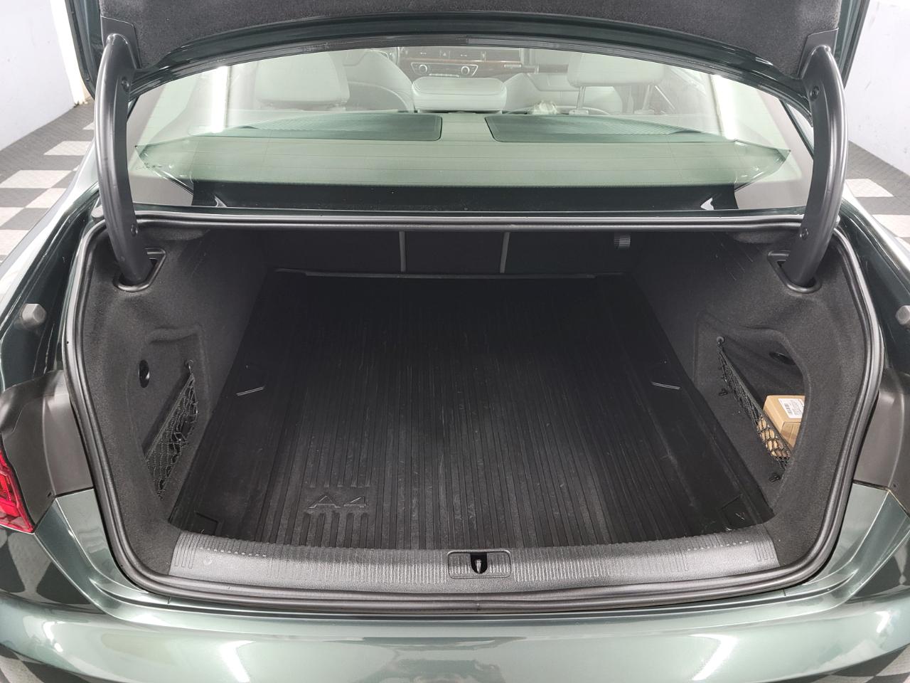 Audi A4 2.0 TFSI Auto Prestige quattro AWD 2017