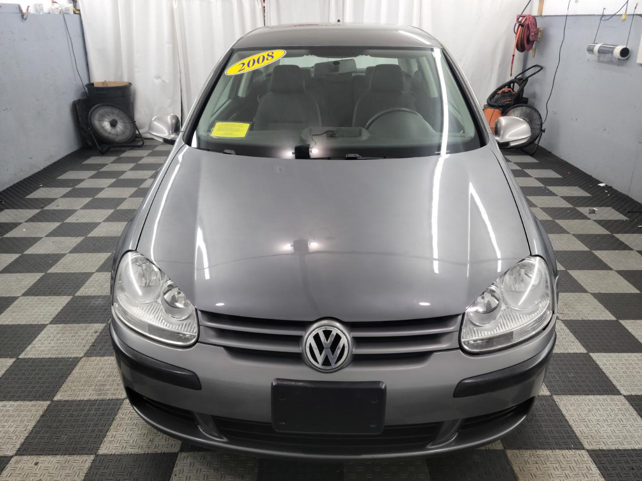 Volkswagen Rabbit 2dr HB Auto S 2008